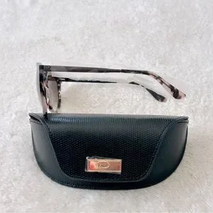 Oscar de la Renta | Accessories | Nib Authentic Oscar De Le  display picture 3